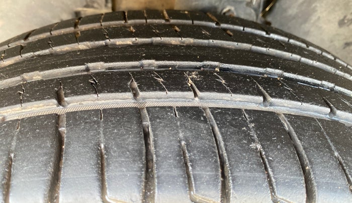 2021 Tata Harrier XZA PLUS CAMO EDITION, Diesel, Automatic, 1,10,516 km, Left Front Tyre Tread