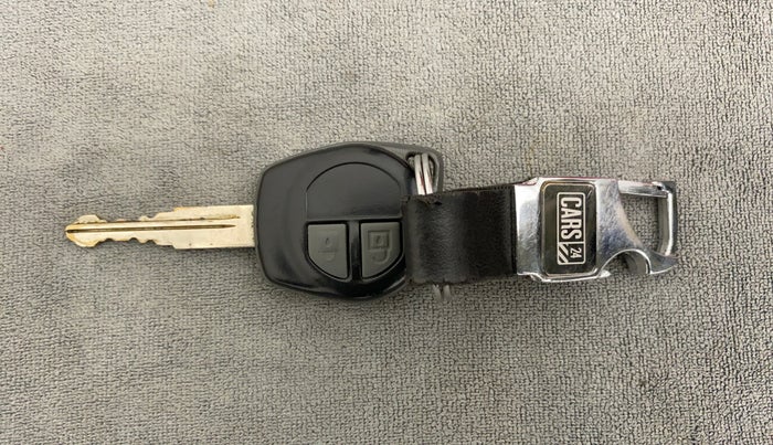 2015 Maruti Swift Dzire VXI, Petrol, Manual, 90,603 km, Key Close Up