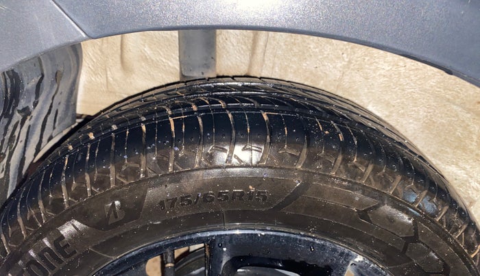 2023 Maruti IGNIS ZETA 1.2 AMT, Petrol, Automatic, 20,123 km, Right Rear Tyre Tread