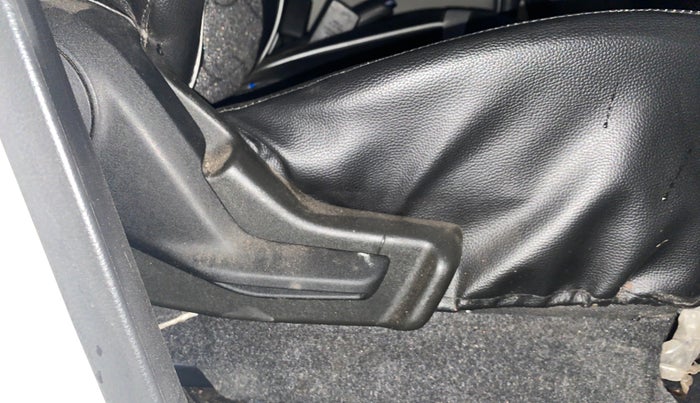 2023 Maruti IGNIS ZETA 1.2 AMT, Petrol, Automatic, 20,123 km, Driver Side Adjustment Panel