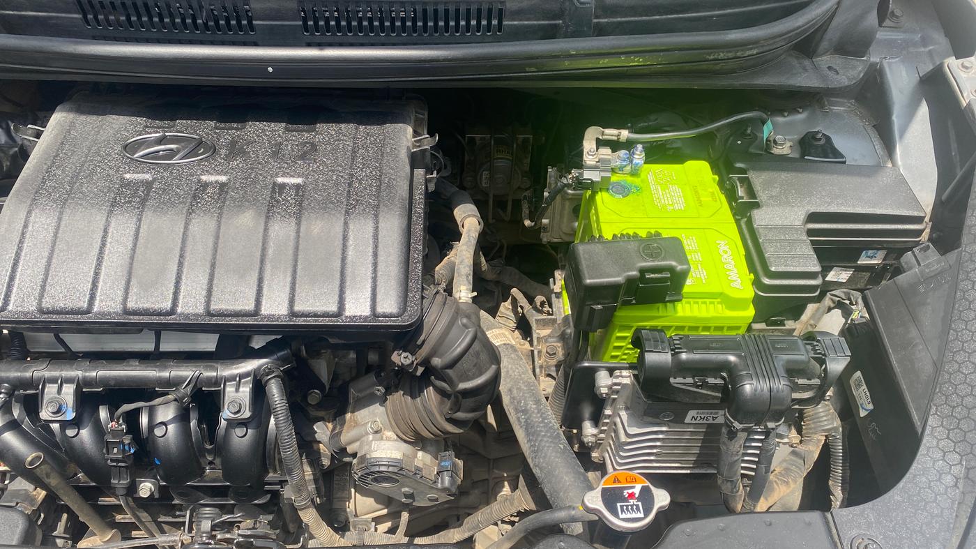 2021 Hyundai GRAND I10 NIOS SPORTZ AMT 1.2 KAPPA VTVT, Petrol, Automatic, 30,496 km, Engine View - Left