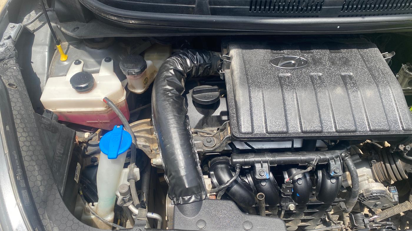 2021 Hyundai GRAND I10 NIOS SPORTZ AMT 1.2 KAPPA VTVT, Petrol, Automatic, 30,496 km, Engine View - Right