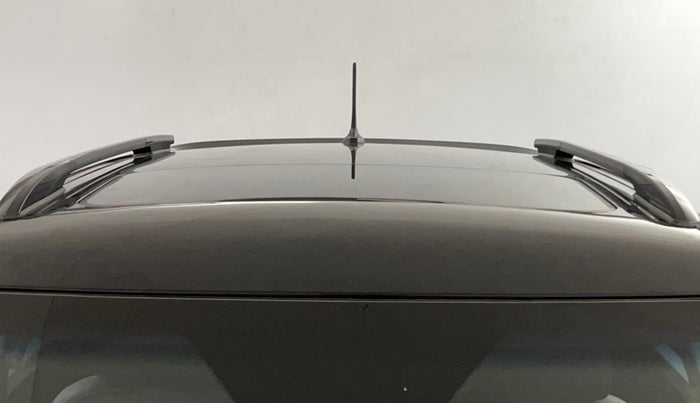 2022 Mahindra XUV300 W8(O) TURBO GDI, Petrol, Manual, 14,534 km, Moonroof/ Sunroof