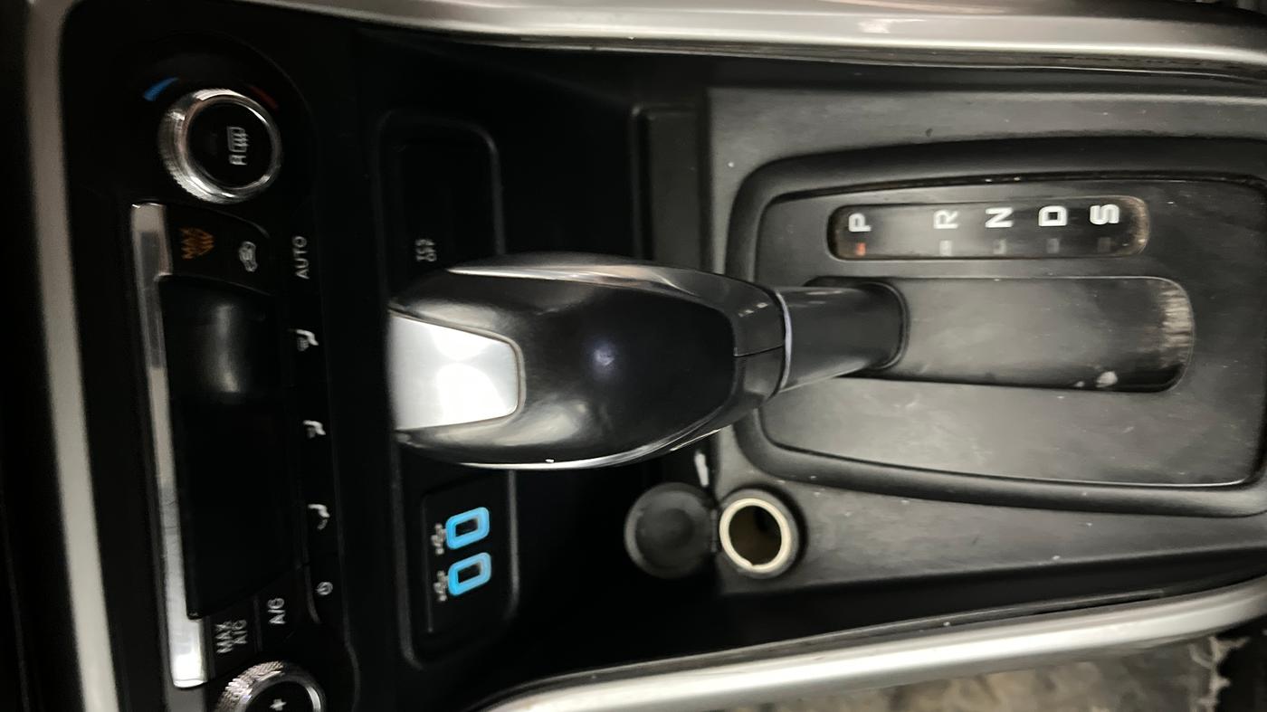 2018 Ford Ecosport TITANIUM + 1.5L PETROL AT, Petrol, Automatic, 57,422 km, Gear Lever