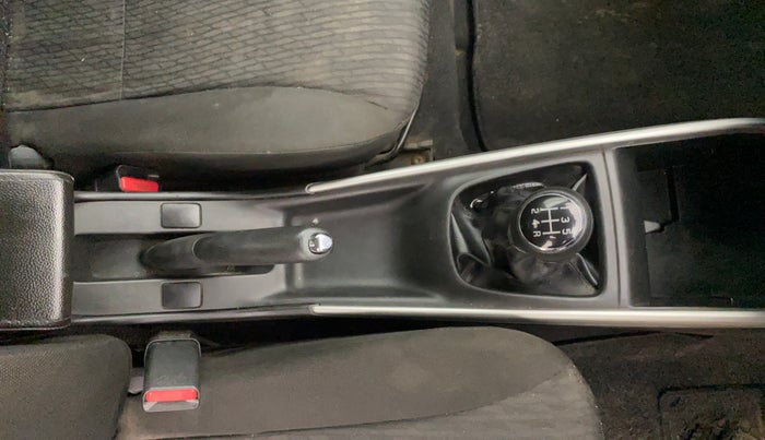 2016 Maruti Baleno ZETA PETROL 1.2, Petrol, Manual, 1,08,007 km, Gear Lever