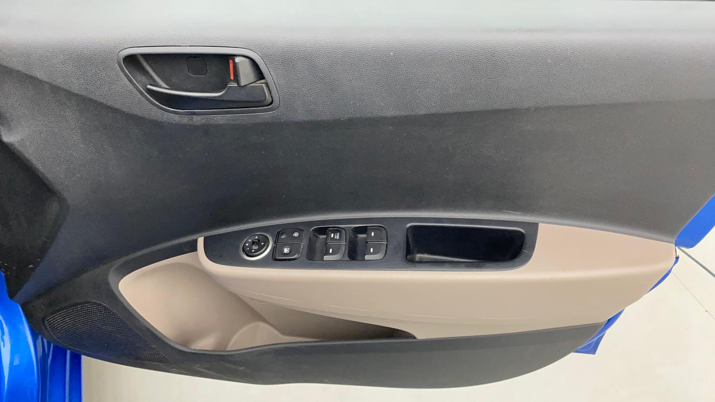 2018 Hyundai Grand i10 MAGNA 1.2 KAPPA VTVT, Petrol, Manual, 41,025 km, Driver Side Door Panels Control