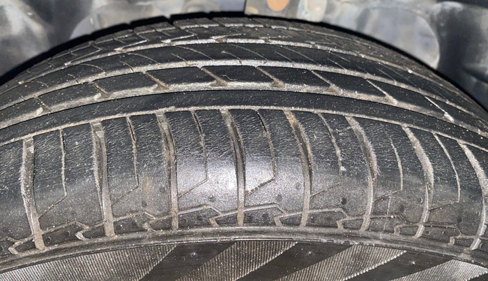 2014 Ford Ecosport AMBIENTE 1.5L PETROL, Petrol, Manual, 74,455 km, Left Front Tyre Tread