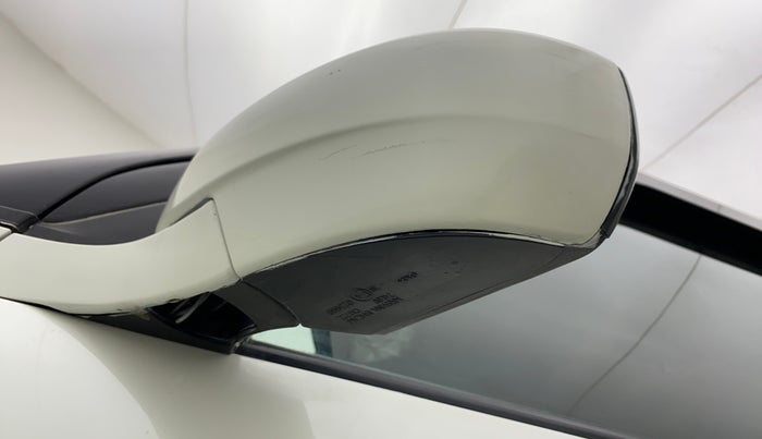 2016 Maruti Swift LXI, Petrol, Manual, 9,028 km, Left rear-view mirror - Cover has minor damage
