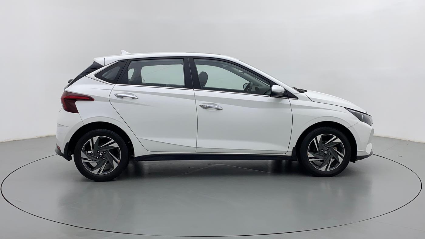 2021 Hyundai NEW I20 ASTA (O) 1.5 CRDI MT, Diesel, Manual, 27,412 km, Right Side