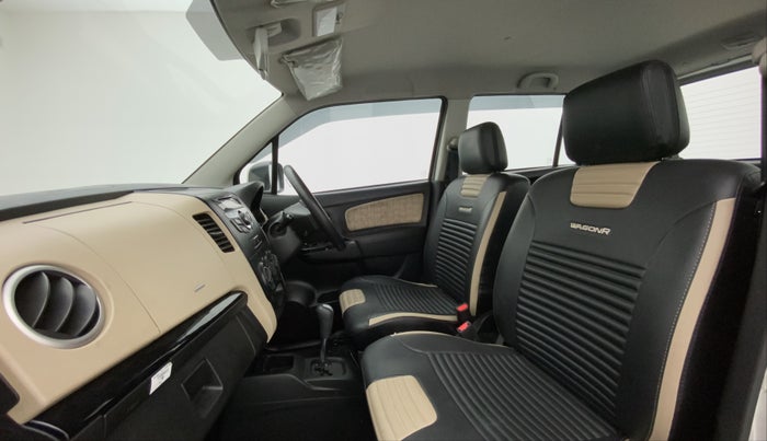 2017 Maruti Wagon R 1.0 VXI (O) AMT, Petrol, Automatic, 23,249 km, Right Side Front Door Cabin