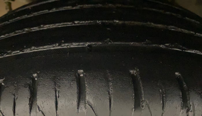 2022 KIA SONET HTX 1.0 IMT, Petrol, Manual, 36,717 km, Right Rear Tyre Tread