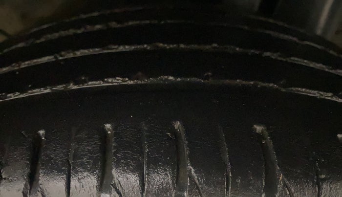 2022 KIA SONET HTX 1.0 IMT, Petrol, Manual, 36,717 km, Left Rear Tyre Tread