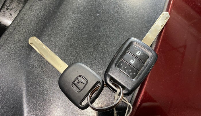 2015 Honda Jazz 1.2L I-VTEC SV, Petrol, Manual, 70,962 km, Key Close Up