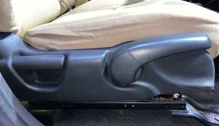 2015 Honda Jazz 1.2L I-VTEC SV, Petrol, Manual, 70,962 km, Driver Side Adjustment Panel