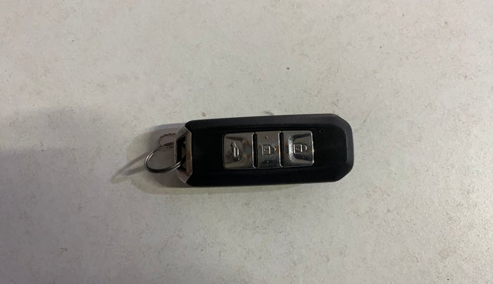 2021 MG HECTOR PLUS SELECT 2.0 DIESEL TURBO MT 7-STR, Diesel, Manual, 49,568 km, Key Close Up