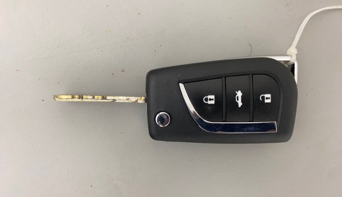 2015 Tata Zest XT PETROL, Petrol, Manual, 49,926 km, Key Close Up