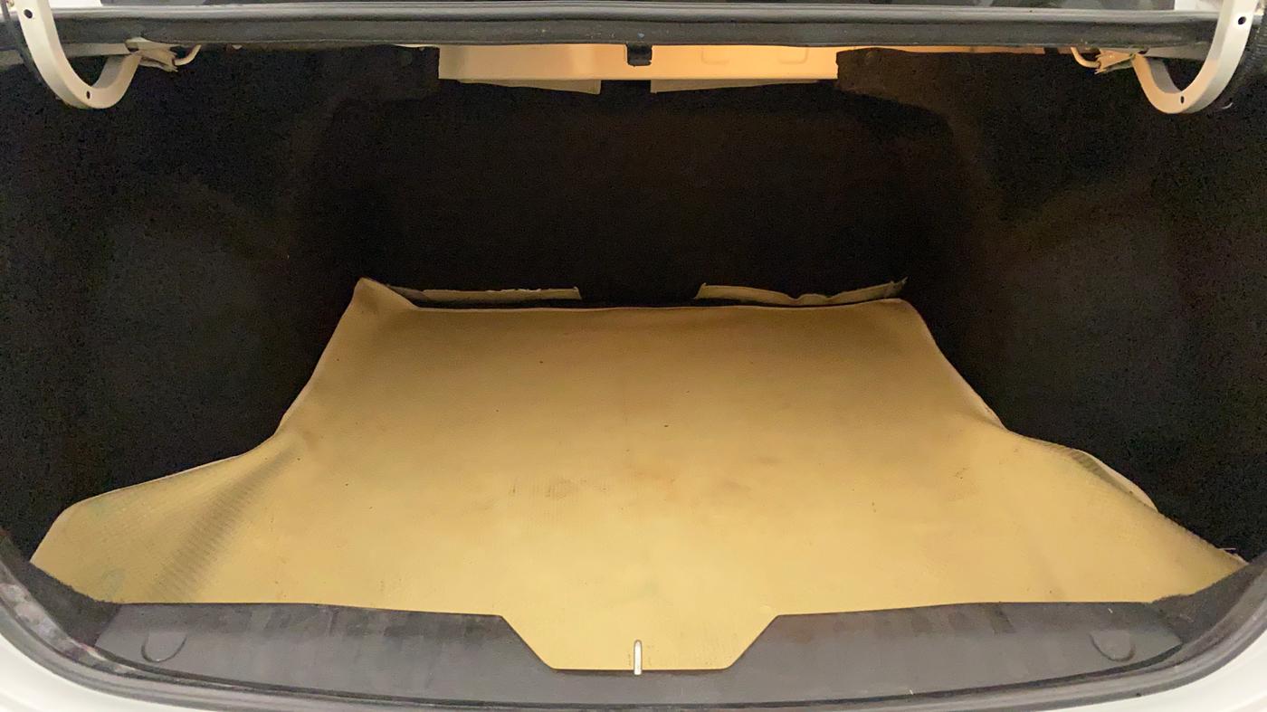 2014 Maruti Ciaz VDI, Diesel, Manual, 60,880 km, Boot Inside