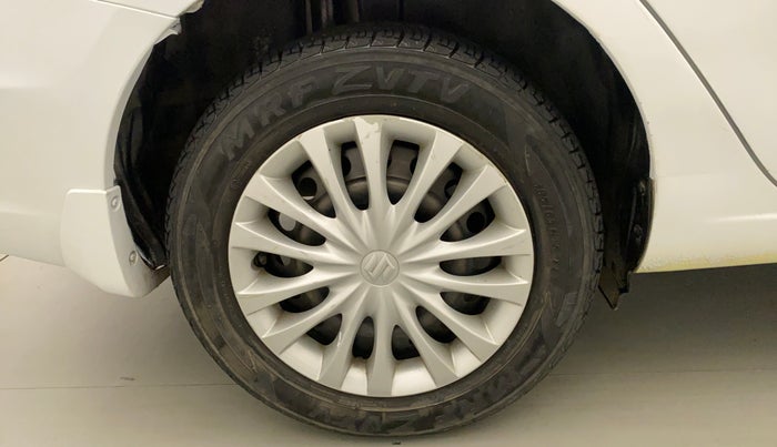 2014 Maruti Ciaz VDI, Diesel, Manual, 60,880 km, Right Rear Wheel