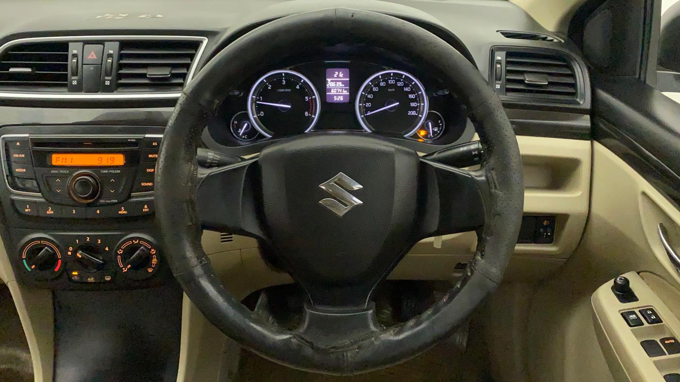 2014 Maruti Ciaz VDI, Diesel, Manual, 60,880 km, Steering Wheel Close Up