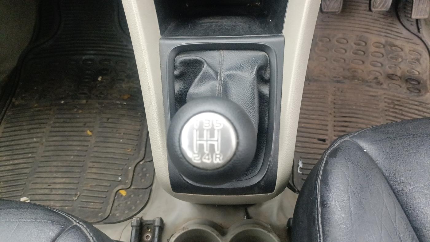 2014 Maruti Celerio VXI, Petrol, Manual, 61,959 km, Gear Lever