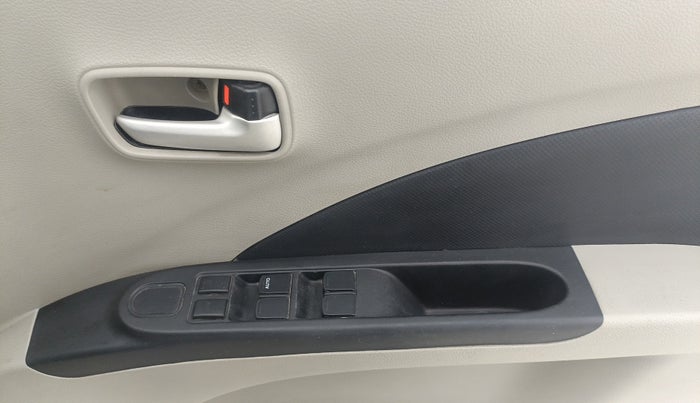 2014 Maruti Celerio VXI, Petrol, Manual, 61,877 km, Driver Side Door Panels Control