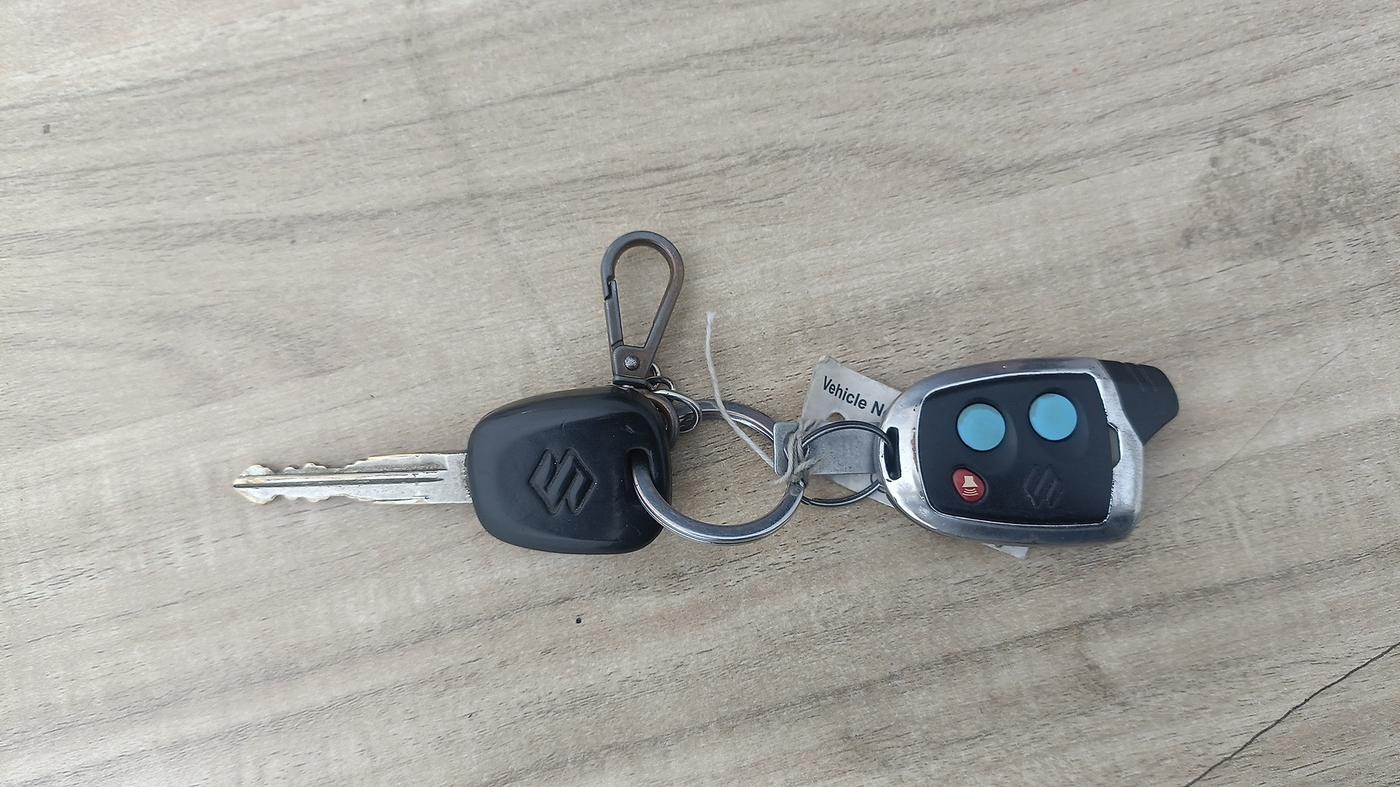 2014 Maruti Celerio VXI, Petrol, Manual, 61,959 km, Key Close Up