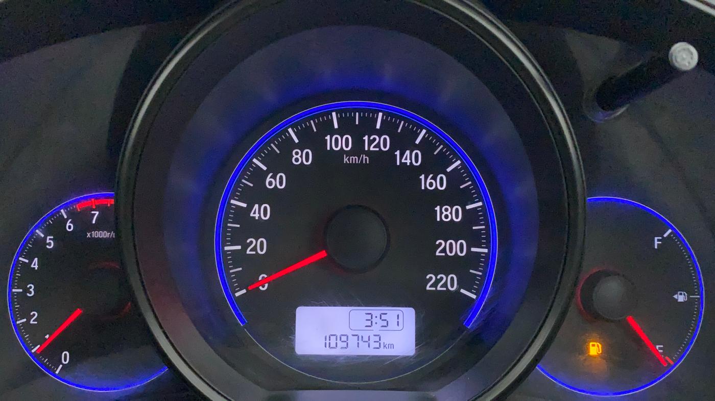 2016 Honda Jazz 1.2L I-VTEC E, Petrol, Manual, 1,09,934 km, Odometer Image