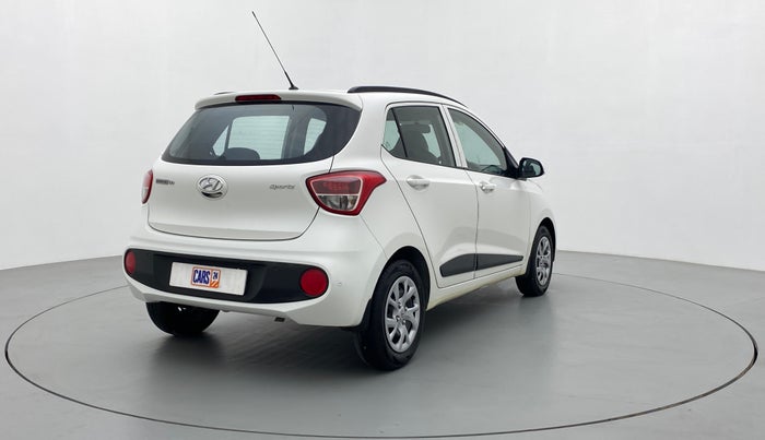 2018 Hyundai Grand i10 SPORTZ 1.2 KAPPA VTVT, Petrol, Manual, 23,877 km, Right Back Diagonal
