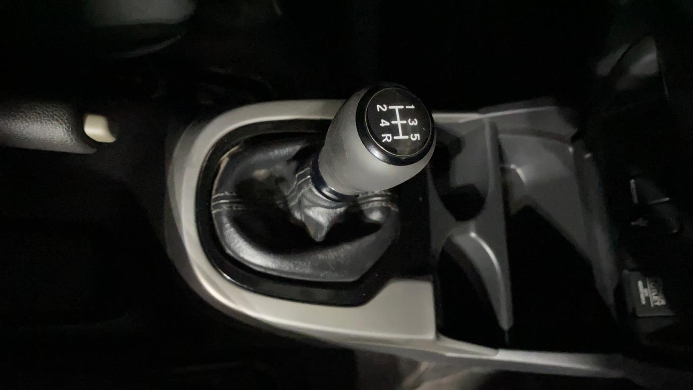 2018 Honda WR-V 1.2L I-VTEC VX MT, Petrol, Manual, 43,123 km, Gear Lever