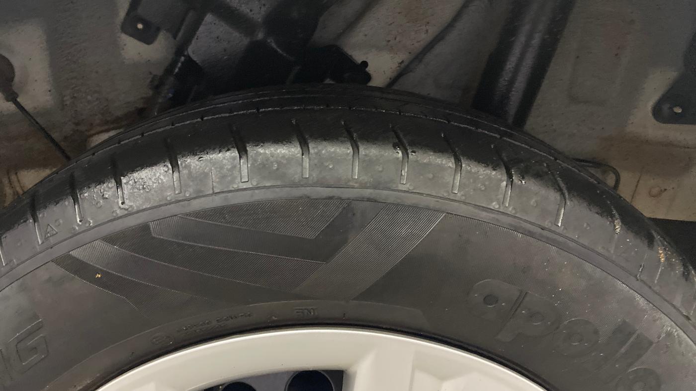 2021 Hyundai VENUE S+ 1.2, Petrol, Manual, 8,602 km, Left Rear Tyre Tread