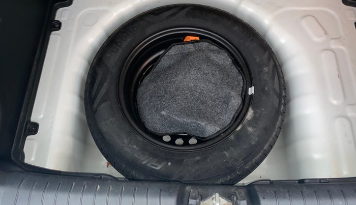 2021 Hyundai VENUE S+ 1.2, Petrol, Manual, 8,602 km, Spare Tyre