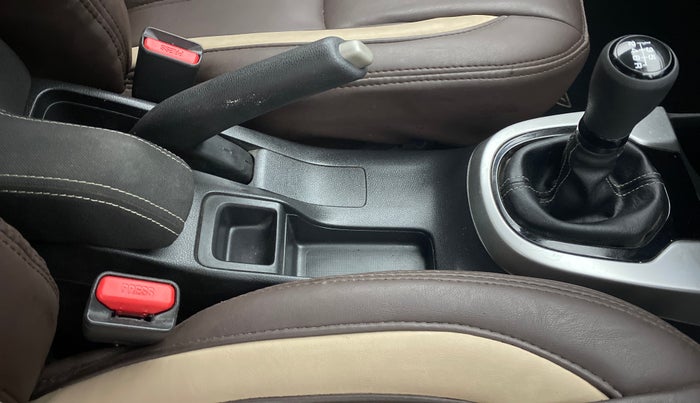 2021 Honda WR-V 1.5 i-DTEC VX MT, Diesel, Manual, 13,224 km, Gear Lever