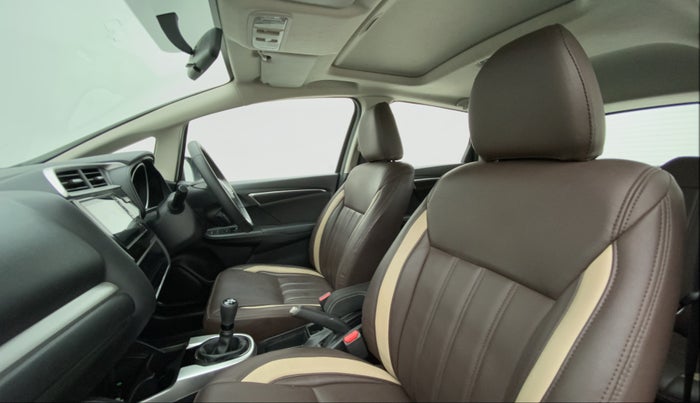 2021 Honda WR-V 1.5 i-DTEC VX MT, Diesel, Manual, 13,224 km, Right Side Front Door Cabin