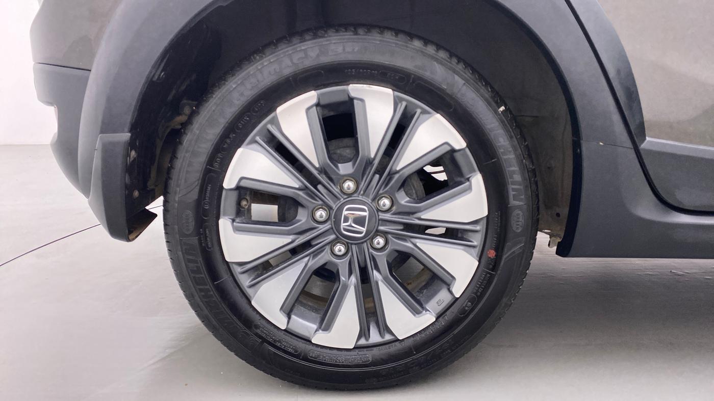2021 Honda WR-V 1.5 i-DTEC VX MT, Diesel, Manual, 13,224 km, Right Rear Wheel