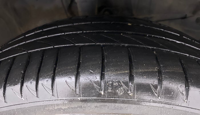 2021 Honda WR-V 1.5 i-DTEC VX MT, Diesel, Manual, 13,224 km, Right Front Tyre Tread