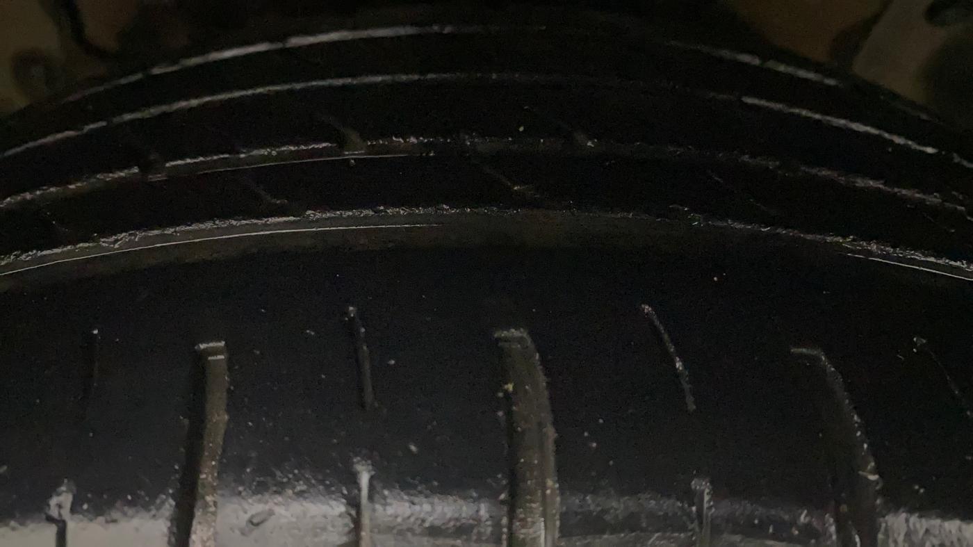 2021 Maruti S Cross ZETA AT 1.5, Petrol, Automatic, 30,141 km, Left Front Tyre Tread