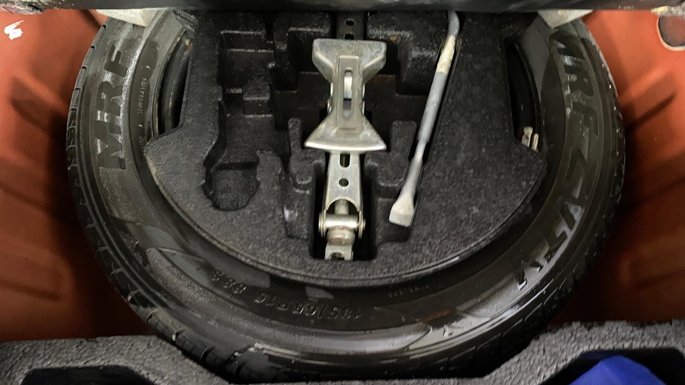 2015 Maruti Ciaz ZXI, Petrol, Manual, 81,227 km, Spare Tyre