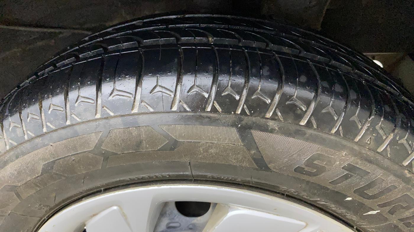 2019 Hyundai NEW SANTRO SPORTZ CNG, CNG, Manual, 85,746 km, Left Rear Tyre Tread
