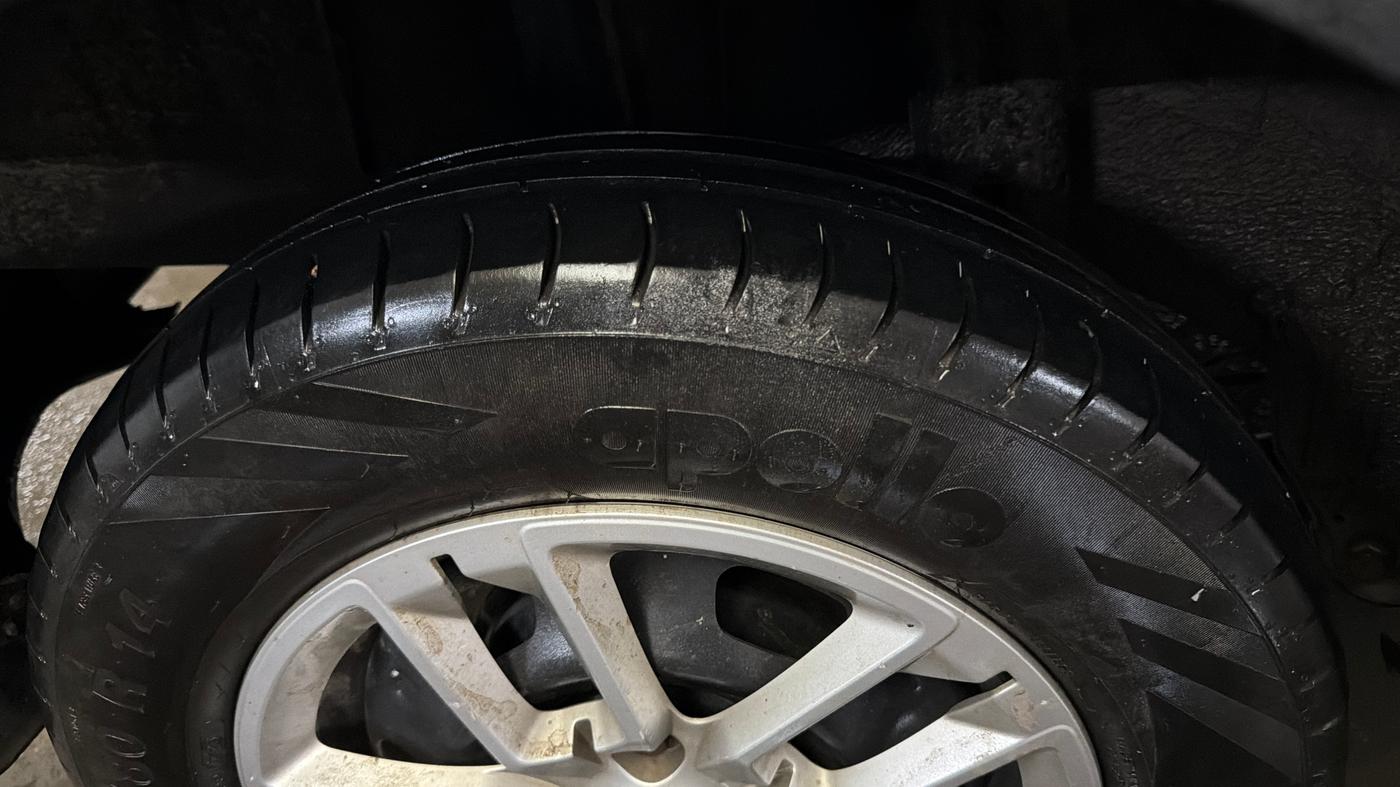 2019 Renault TRIBER RXT, Petrol, Manual, 67,579 km, Right Rear Tyre Tread