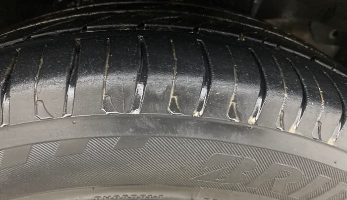2018 Honda Jazz 1.5L I-DTEC V, Diesel, Manual, 59,090 km, Right Front Tyre Tread