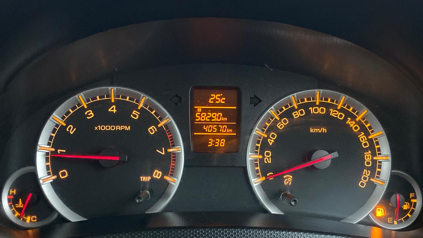 2013 Maruti Swift ZXI, Petrol, Manual, 40,611 km, Odometer Image