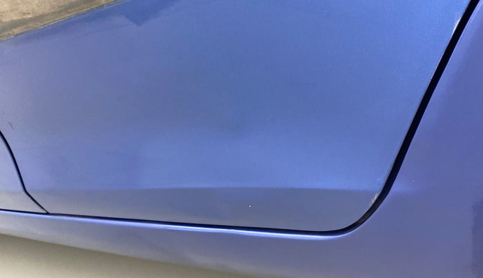 2013 Maruti Swift ZXI, Petrol, Manual, 40,611 km, Rear left door - Slightly dented