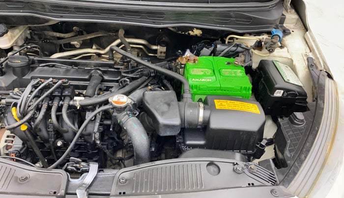 2014 Hyundai i20 MAGNA 1.2, CNG, Manual, 1,46,246 km, Engine View - Left