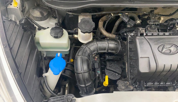 2016 Hyundai Eon MAGNA +, Petrol, Manual, 57,414 km, Engine View - Right