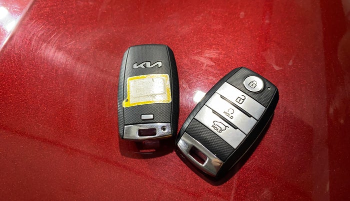 2022 KIA SELTOS HTX PETROL 1.5, Petrol, Manual, 5,981 km, Key Close Up