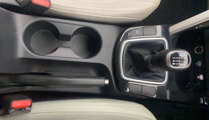 2022 KIA SELTOS HTX 1.5 PETROL, Petrol, Manual, 28,282 km, Gear Lever