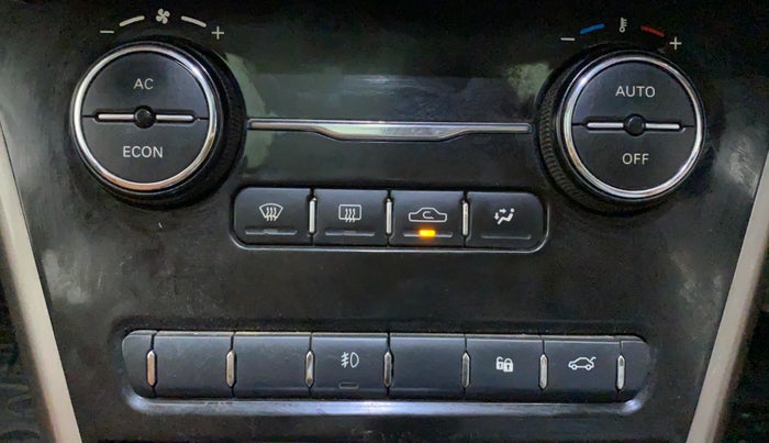 2018 Tata NEXON XZA PLUS PETROL DUAL TONE, Petrol, Automatic, 85,837 km, Automatic Climate Control
