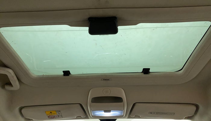 2018 Tata NEXON XZA PLUS PETROL DUAL TONE, Petrol, Automatic, 85,837 km, Moonroof/ Sunroof
