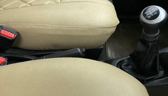 2014 Maruti Wagon R 1.0 LXI, Petrol, Manual, 63,620 km, Gear Lever