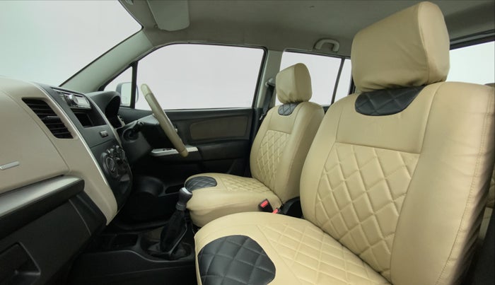 2014 Maruti Wagon R 1.0 LXI, Petrol, Manual, 63,620 km, Right Side Front Door Cabin View
